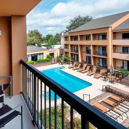 Courtyard By Marriott Savannah Midtown Hotel Exterior photo